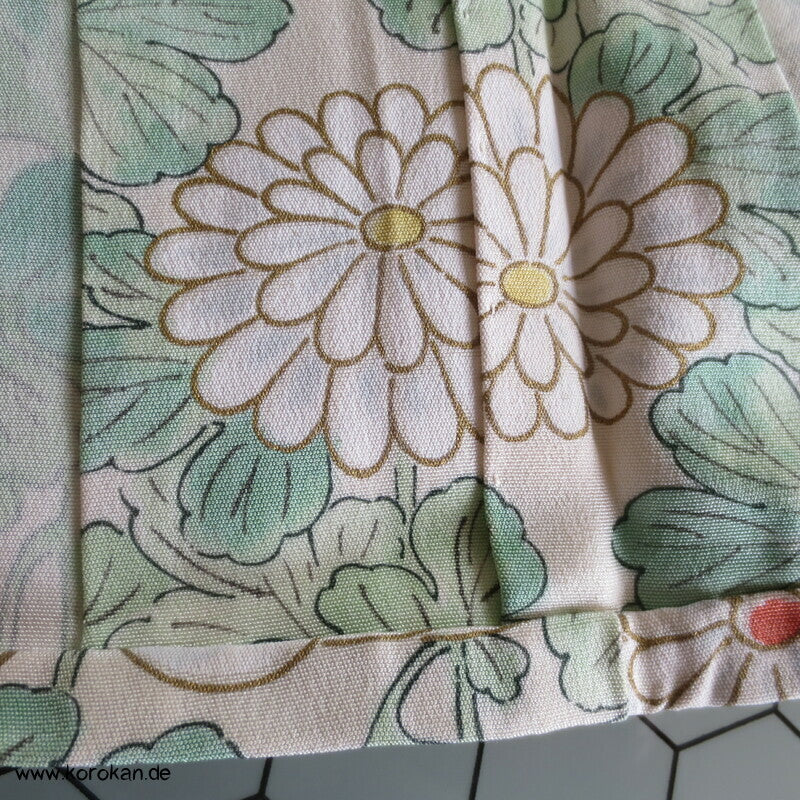 weiße Chrysanthemen Hitoe Kimono Seidencrepe