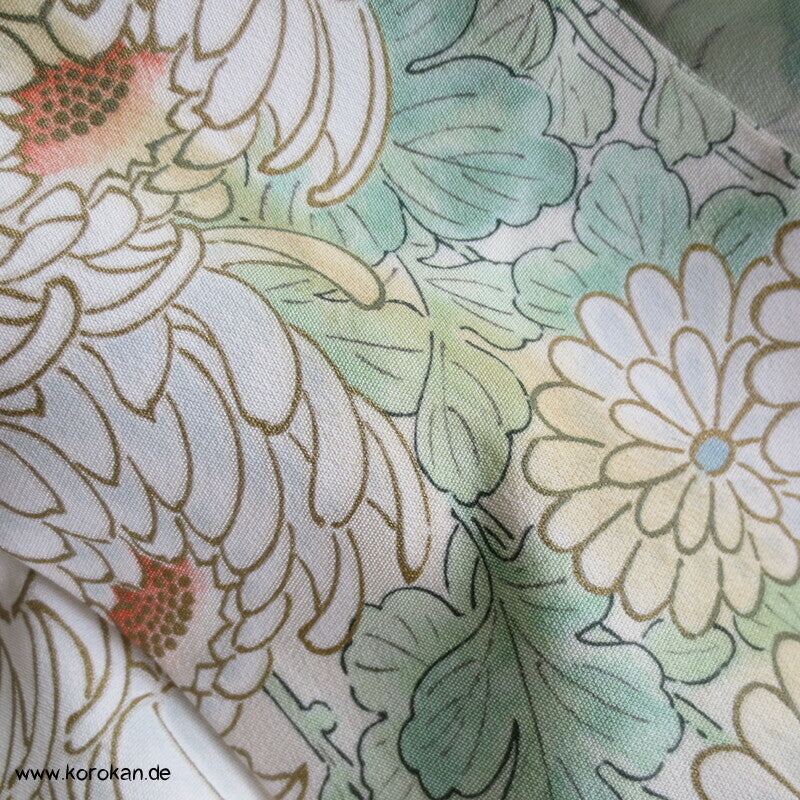weiße Chrysanthemen Hitoe Kimono Seidencrepe