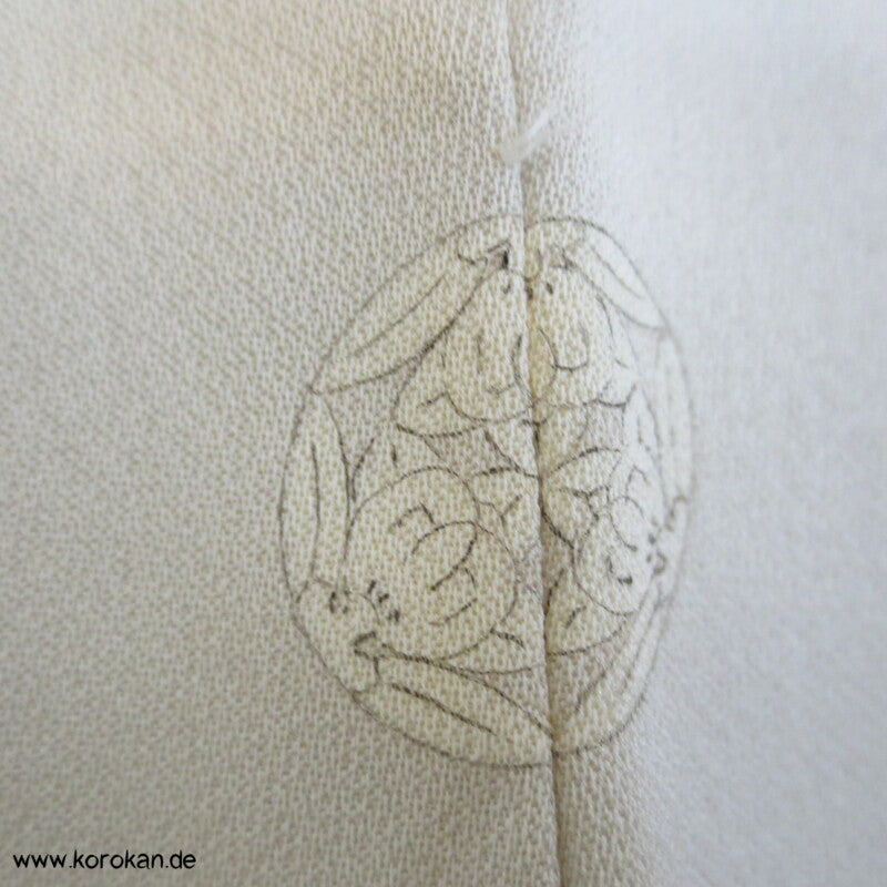 goldene Nebel Blumenstickerei Homongi Seidencrepesatin Kimono