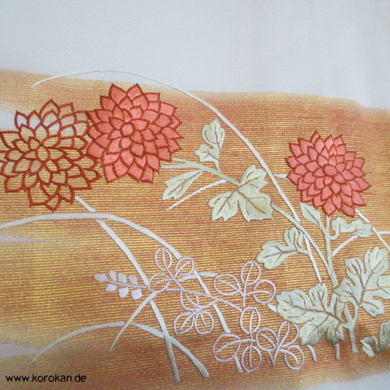 goldene Nebel Blumenstickerei Homongi Seidencrepesatin Kimono