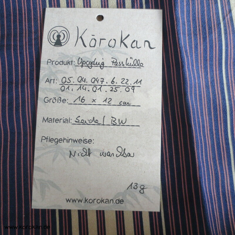 Meisen Pass- / Buchhülle aussen Seide, innen Baumwolle