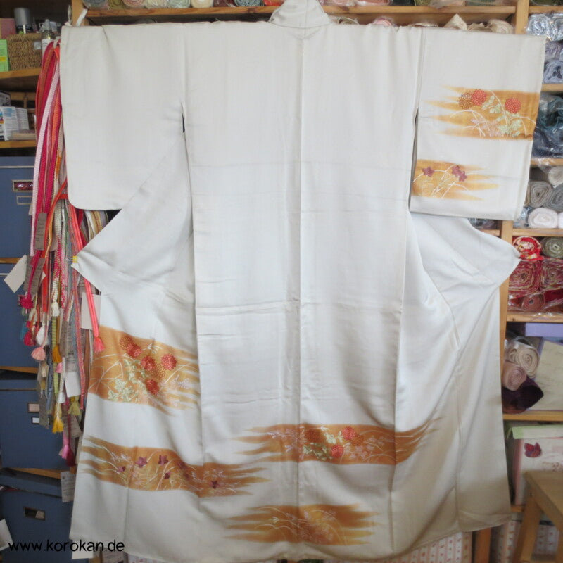 goldene Nebel Blumenstickerei Homongi Seidencrepesatin Kimono
