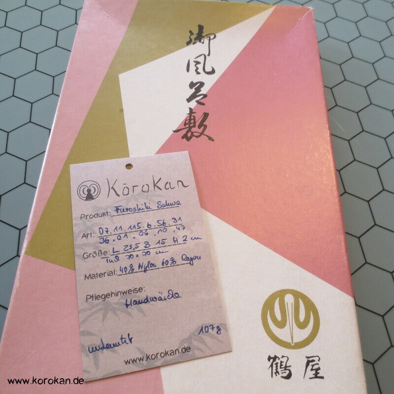 Furoshiki Ume in Pappbox