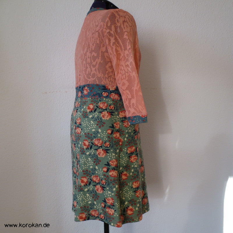 Kombikleid Baumwollspitzenjersey / Blüten