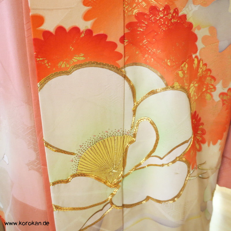 Abendmantel aus Furisode Kimono Seide mit Blüten und Goldstickerei, Gr. L