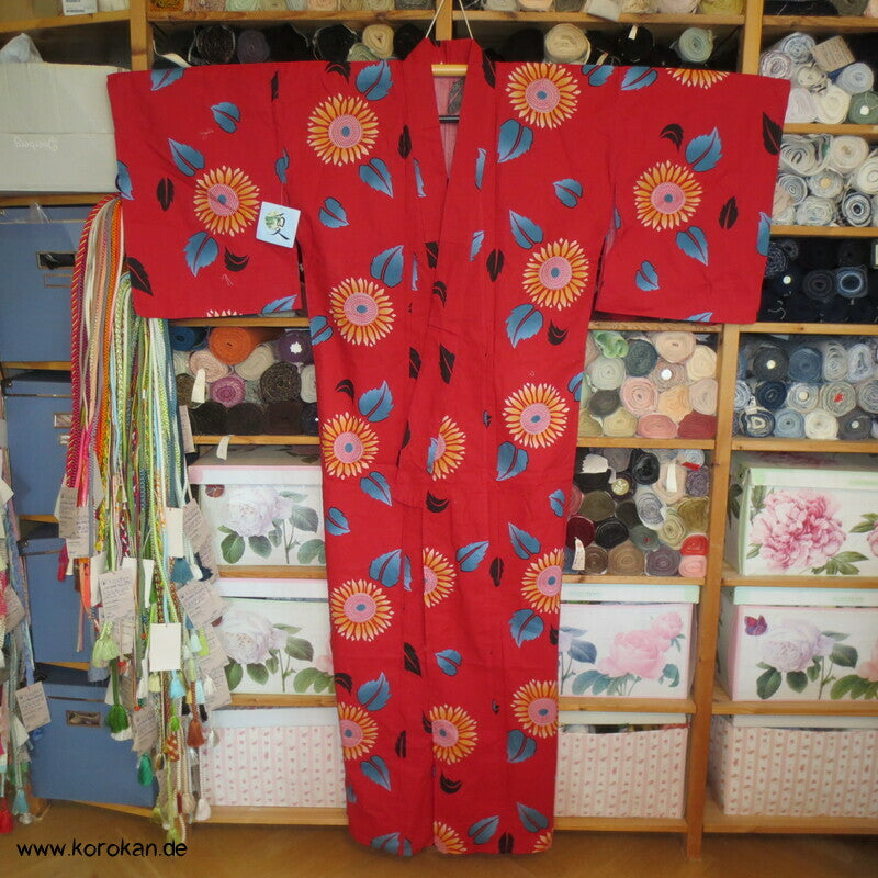 neuer Yukata, reine Baumwolle, Kiku auf rot