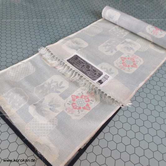 Shikishi Kasuri hellblauer Tanmono Tsumugi Seide