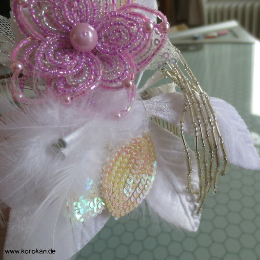 Kanzashi Haarkamm - Fascinator, Glitzer und Blüten
