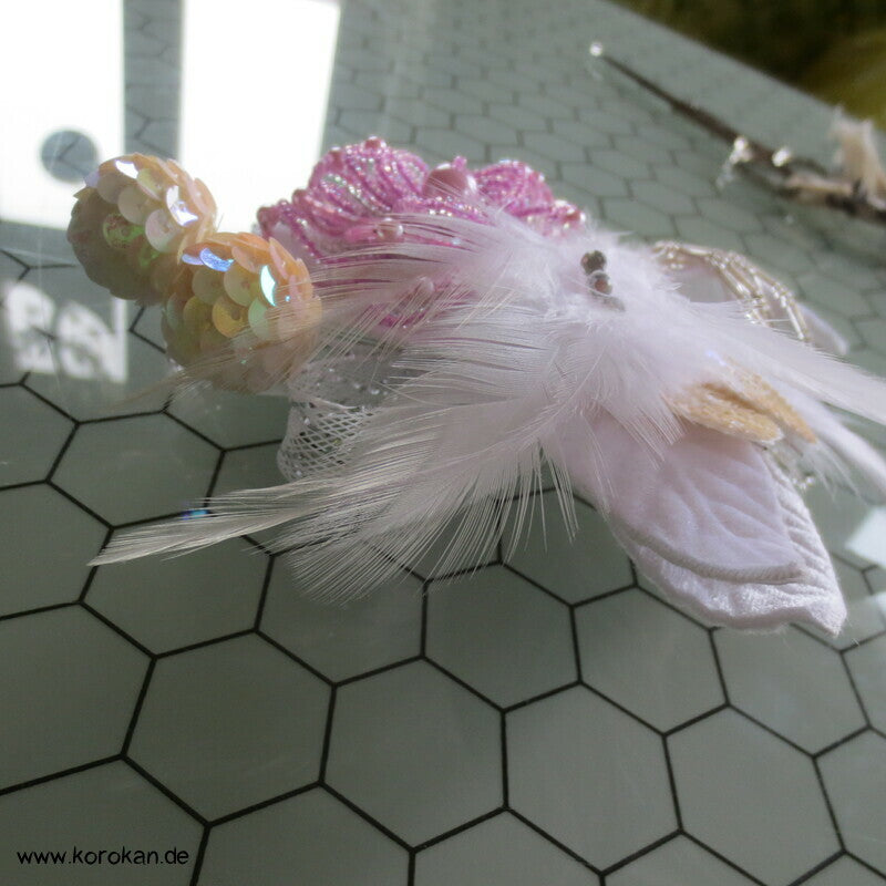 Kanzashi Haarkamm - Fascinator, Glitzer und Blüten