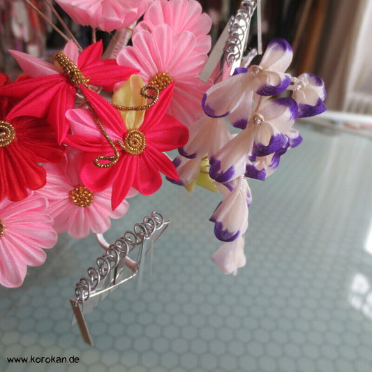 japanische Kanzashi Haarnadel Blüten mit Schmetterling und Hänge Birra Birra