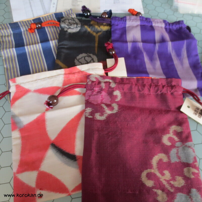 Japanische Upcycling Meisen Beutel mit Zugband - Varianten
