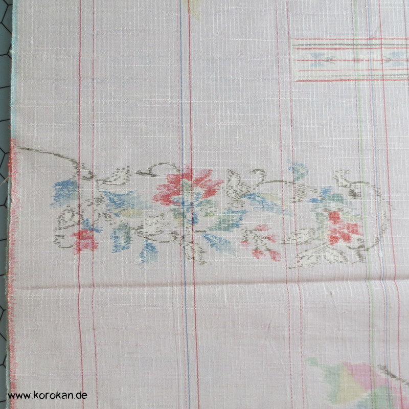 Blüten, Schmetterlinge Kasuri Tsumugi Kimono Seide