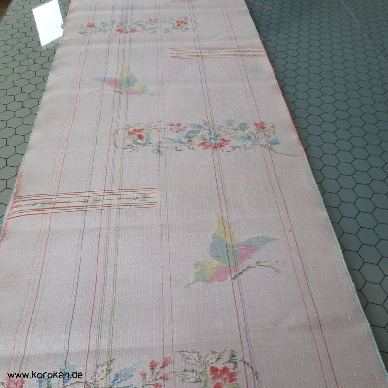 Blüten, Schmetterlinge Kasuri Tsumugi Kimono Seide