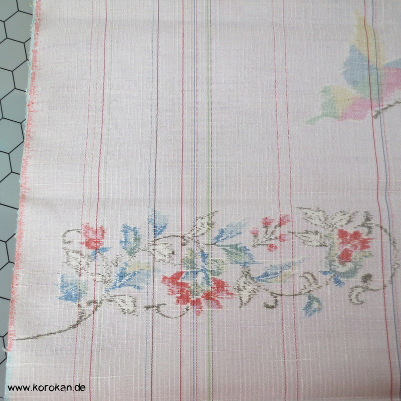 Blüten, Schmetterlinge Kasuri Tsumugi Kimono Seide