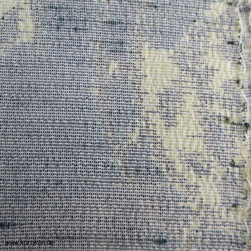 Spiegelmuster Tanmono Tsumugi Seide, blassblaugrau