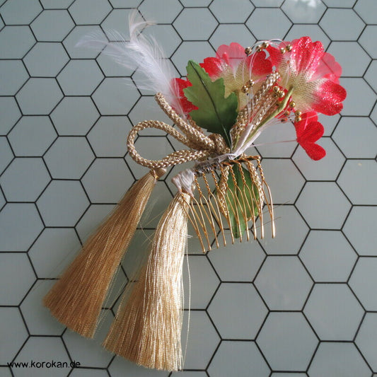 Kanzashi Haarkamm - Fascinator, Blüten Kordel