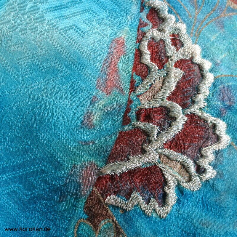 Sayagata Rinzu Damast Seide, Stickerei, Furisode Araihari Stoffstücke, überfärbt