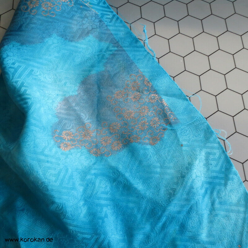 Sayagata Rinzu Damast Seide, Stickerei, Furisode Araihari Stoffstücke, überfärbt
