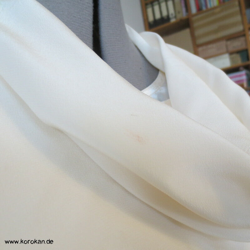 Wasserfallkragen Fledermausshirt Seide natur
