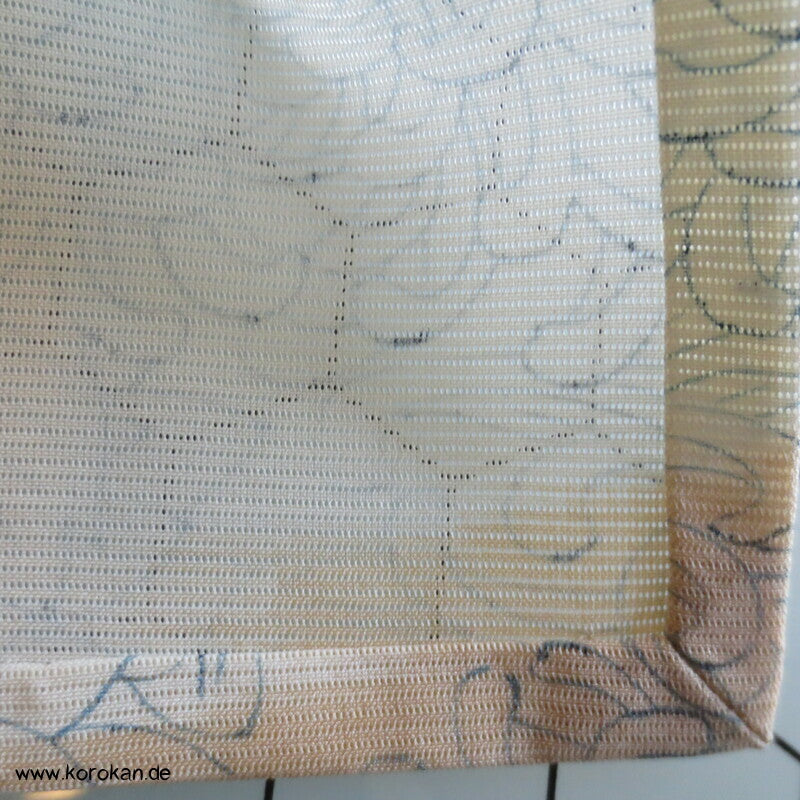 zartblaue Chrysanthemen Hitoe Rho Seiden Kimono