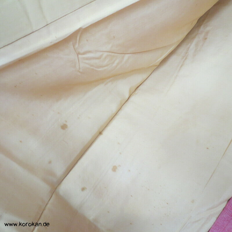 Japan Schmetterlinge auf altrosa Kasuri Tsumugi Seiden Kimono