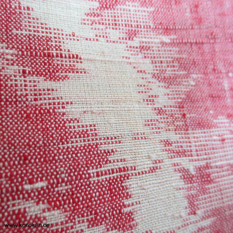 Japan Schmetterlinge auf altrosa Kasuri Tsumugi Seiden Kimono