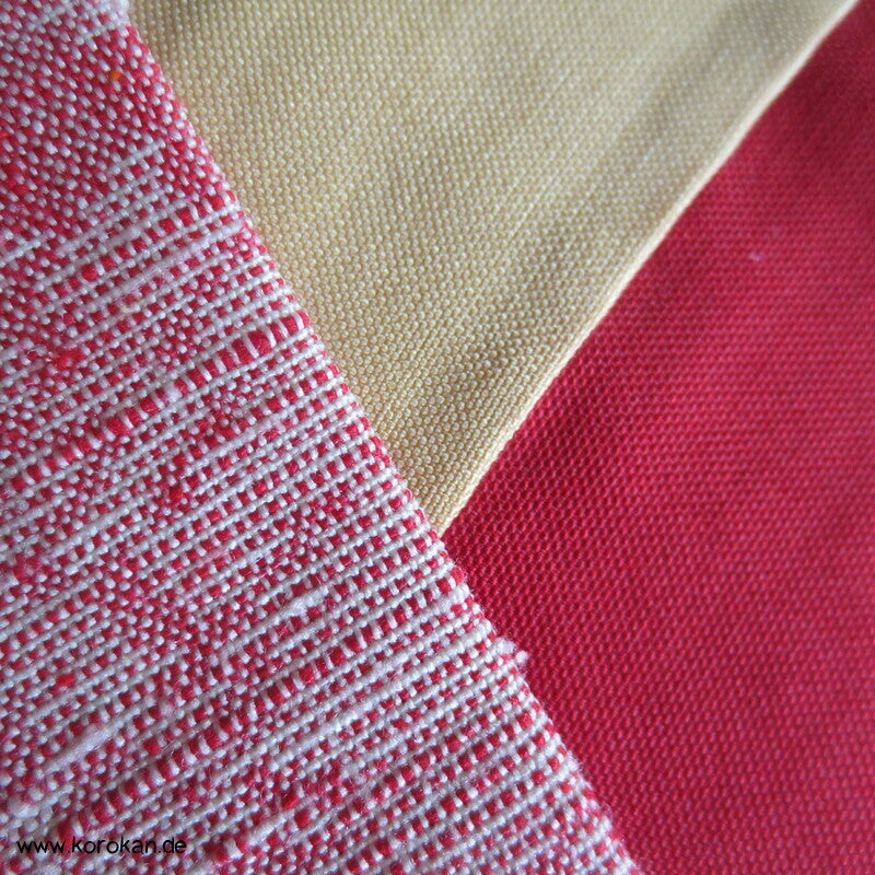 Japan Schmetterlinge auf altrosa Kasuri Tsumugi Seiden Kimono