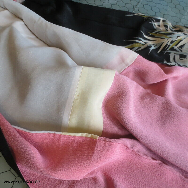 Bambusmuster Homongi Kimono, schwarzgrundig, abstrakter Rinzu Damast