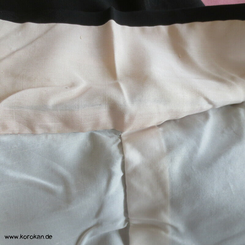 Bambusmuster Homongi Kimono, schwarzgrundig, abstrakter Rinzu Damast