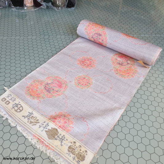 silbergrau mit Kasuri Spiegeln Kimono Seiden Tsumugi