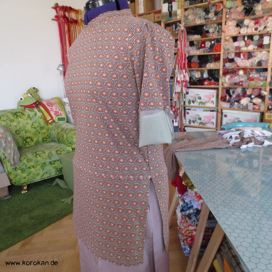 Blumen in Streifen Baumwolljersey mit Seide kombiniert