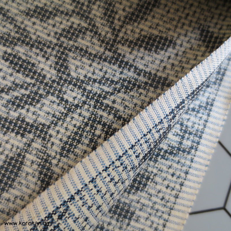 Wiesenmuster von beiden Webkanten Kasuri Tsumugi Kimono Seide