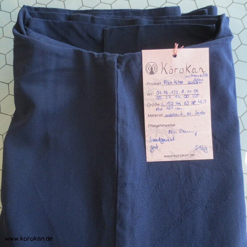 mitternachtsblauer Sha gewebter Kimono