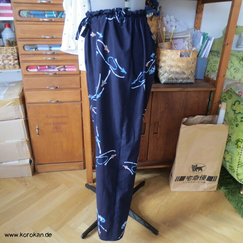 Hose aus Yukata Kimono Baumwolle,Fischschwarm indigo, Durchzugband