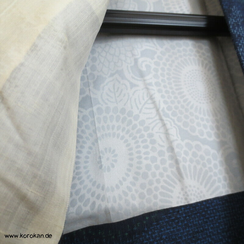 abstrakte Blumen Kasuri Tokamachi Tsumugi Seiden Kimono, teilgefüttert