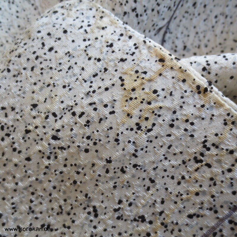 Schneesturm Komon Seidendamast Kimono