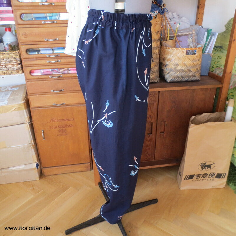 Hose aus Yukata Kimono Baumwolle,Fischschwarm indigo, Durchzugband