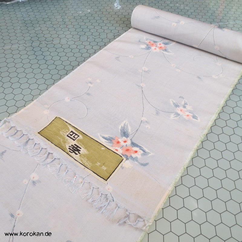 Blumenranken Kasuri Tsumugi Kimono Seide