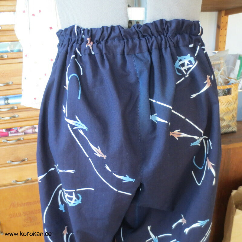 Hose aus Yukata Kimono Baumwolle,Fischschwarm indigo, Durchzugband