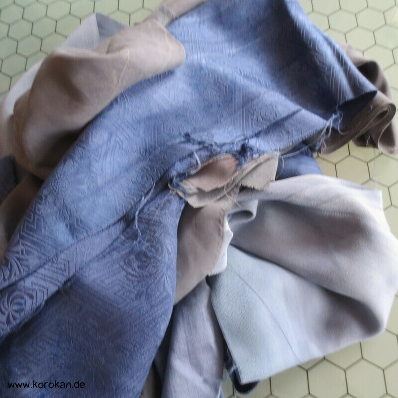 indigoblaue Kimono Seiden Stoffreste Beutel