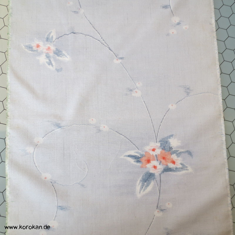 Blumenranken Kasuri Tsumugi Kimono Seide
