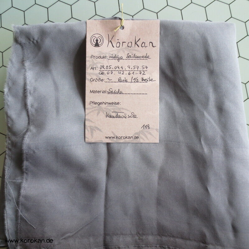 indigoblaue Kimono Seiden Stoffreste Beutel