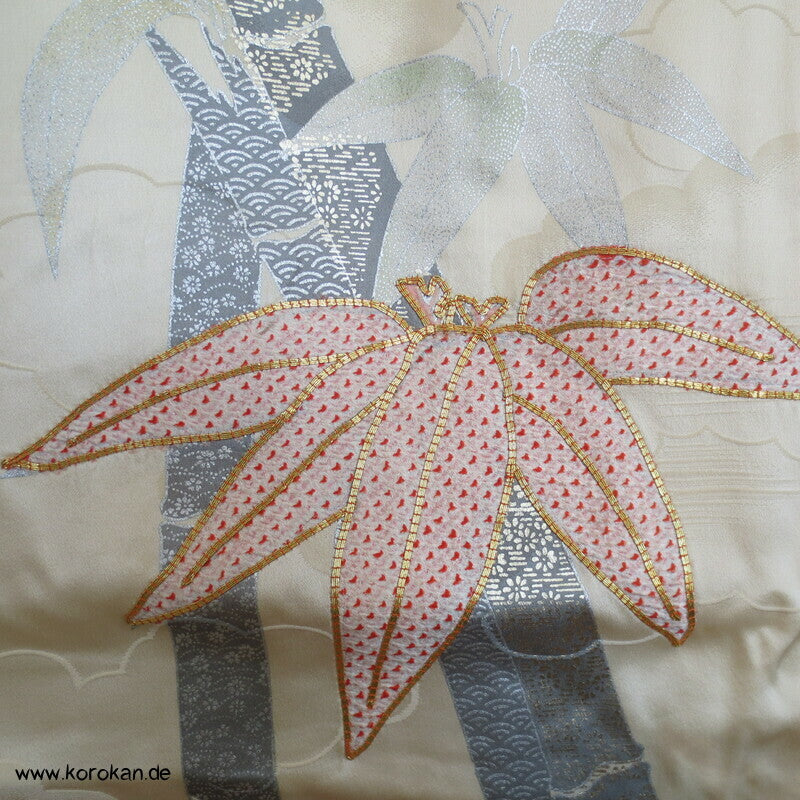 Bambus, Shibori Applikationen, goldbestickt Chu Furisode