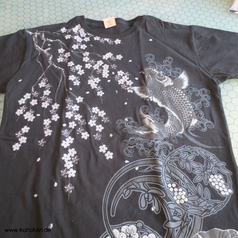 T Shirt mit Koi Print mit Glitzer