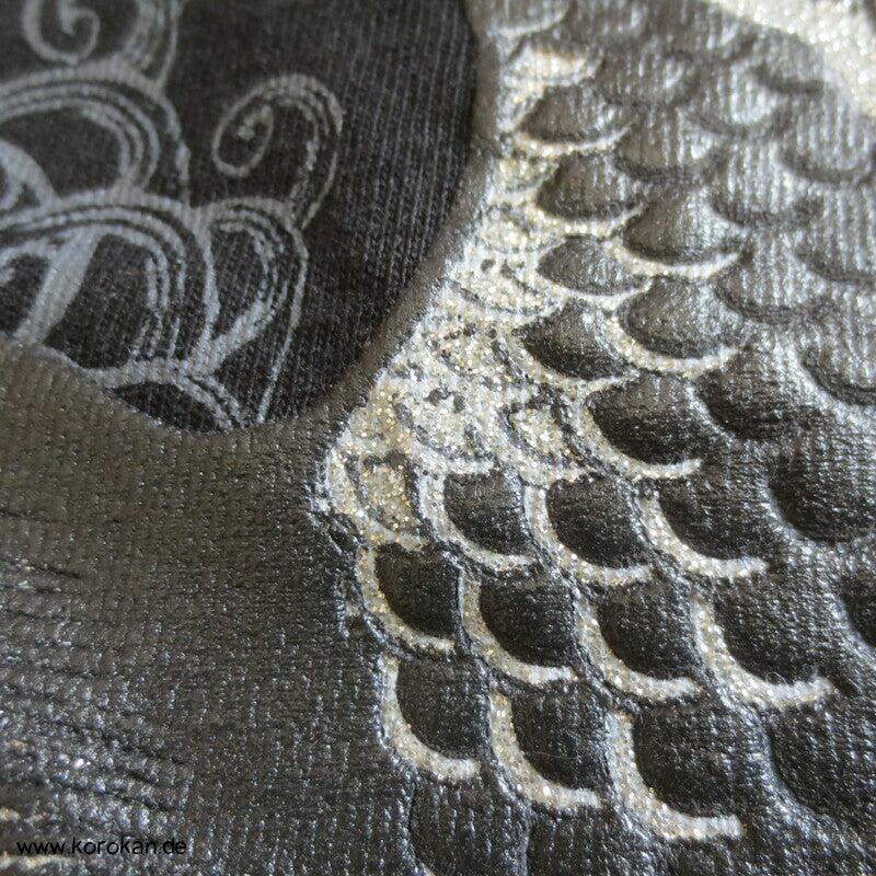 T Shirt mit Koi Print mit Glitzer