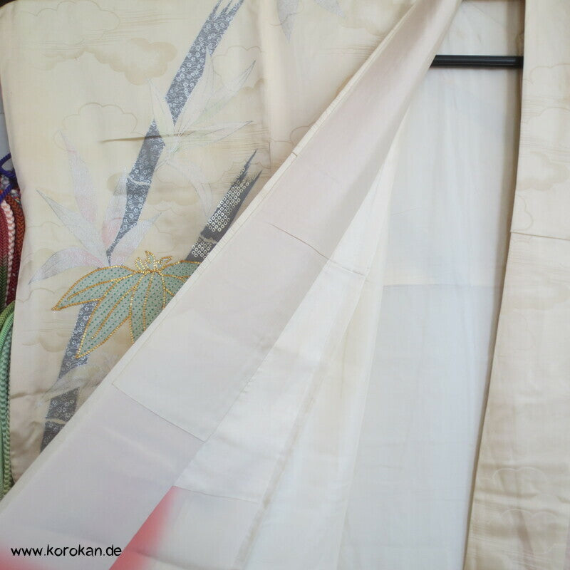 Bambus, Shibori Applikationen, goldbestickt Chu Furisode