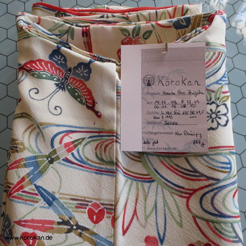 Bingata Druck Wellen, Iris, Blüten, Schmetterlinge Seidencrepe Komon Kimono