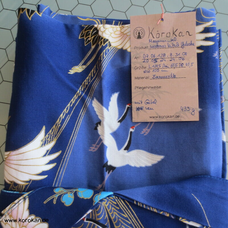 Moderner Japan Kimono Yukata mit Kranichen - Morgenmantel mit Gürtel