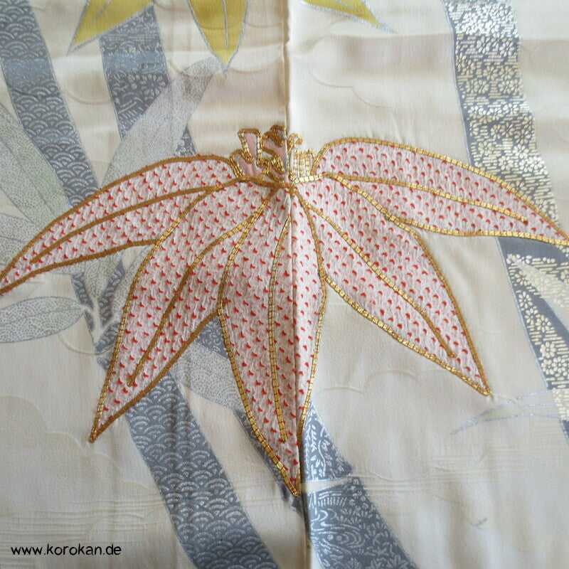 Bambus, Shibori Applikationen, goldbestickt Chu Furisode