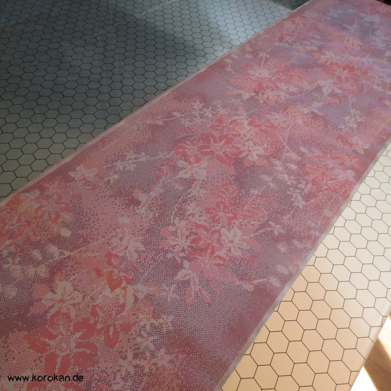 Blüten Kasuri Kimono Seide